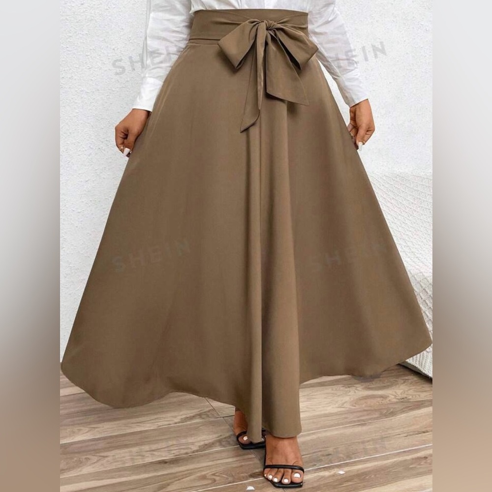 NEW| SHEIN Plus Size Tie Front Skirt - Picture 5 of 5